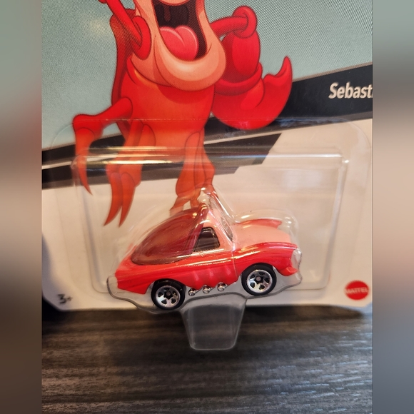 Ariel and Sebastian Hot Wheels set - Picture 6 of 8